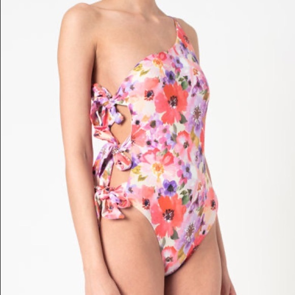 New GUESS Full swimsuit with floral print SZ L - Picture 5 of 10